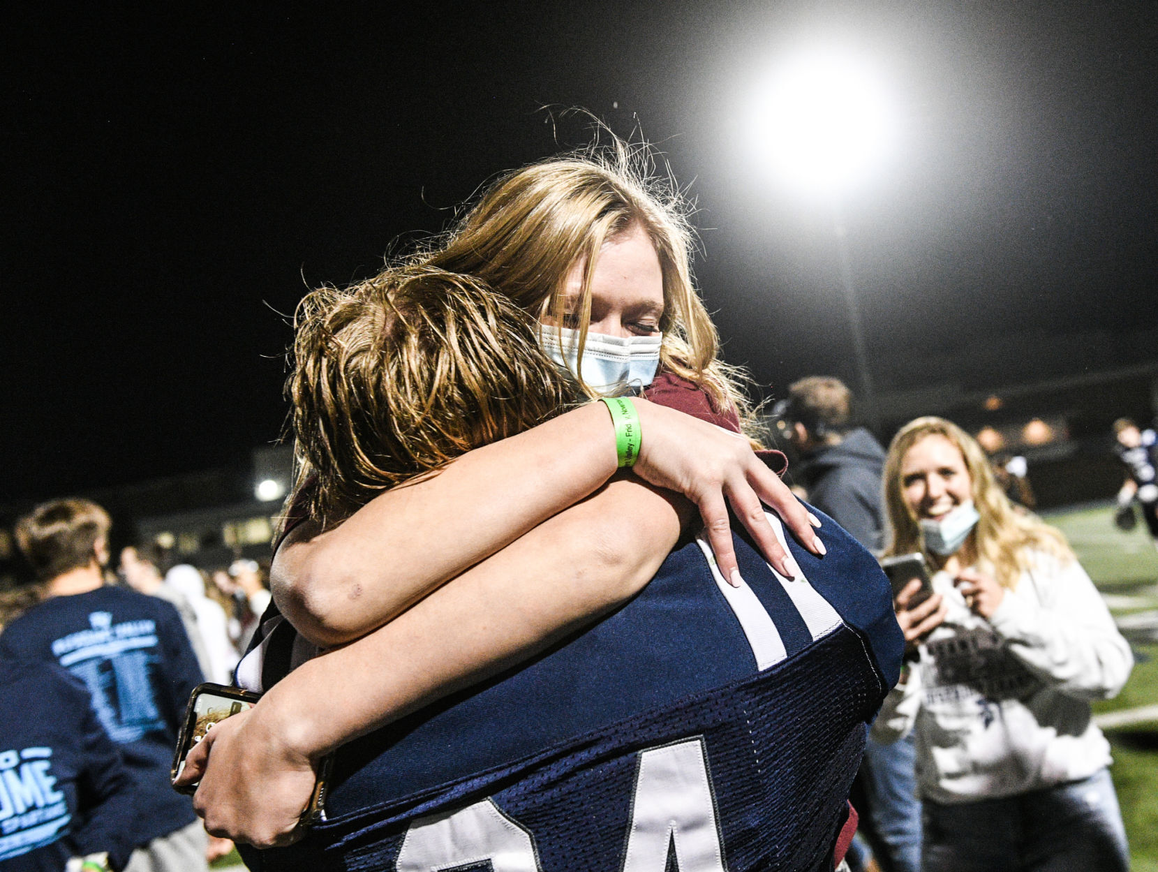 110620-qc-spt-icw-pv-football-033